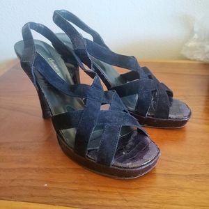 GUC Donald j. Pliner Suede Strappy heels